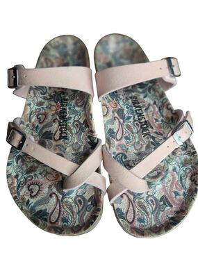 Birkenstock Women's Vegan "Mayari" w/Paisley Footbed Sandals Size 8.5-9